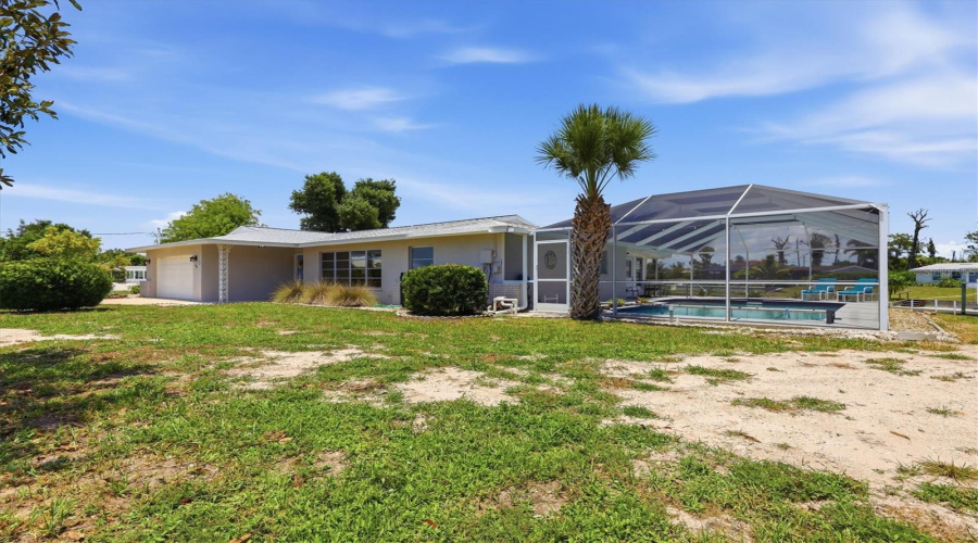 Englewood, Florida 34223, 2 Bedroom Bedrooms, ,2 Bathroombathrooms,Residential,For Sale,6Th,0,Mfrd6148024