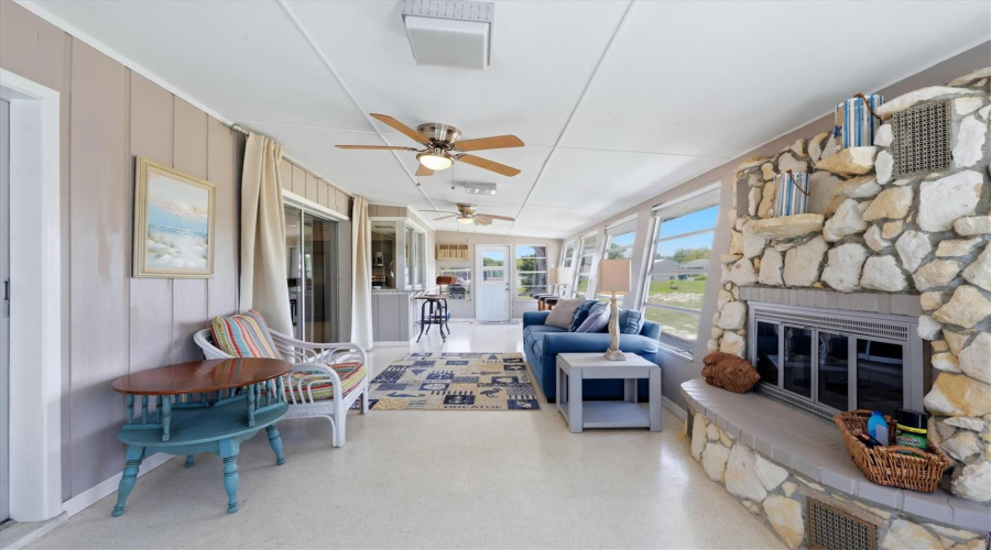 Englewood, Florida 34223, 2 Bedroom Bedrooms, ,2 Bathroombathrooms,Residential,For Sale,6Th,0,Mfrd6148024