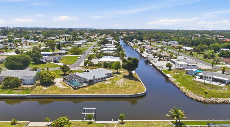 Englewood, Florida 34223, 2 Bedroom Bedrooms, ,2 Bathroombathrooms,Residential,For Sale,6Th,0,Mfrd6148024