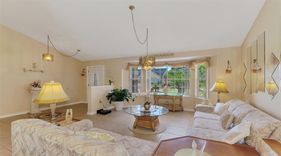 Sarasota, Florida 34243, 4 Bedroom Bedrooms, ,2 Bathroombathrooms,Residential,For Sale,77Th,0,Mfra4703540