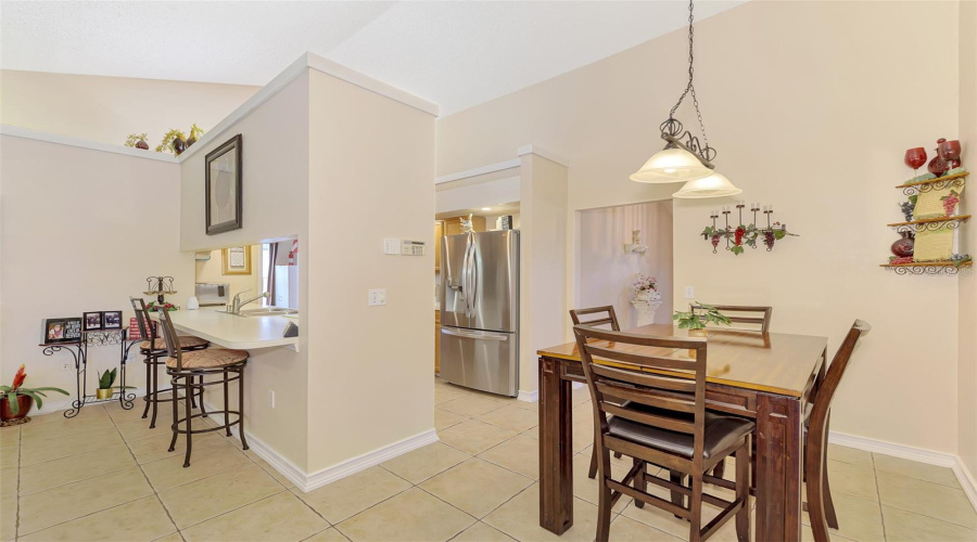 Sarasota, Florida 34243, 4 Bedroom Bedrooms, ,2 Bathroombathrooms,Residential,For Sale,77Th,0,Mfra4703540