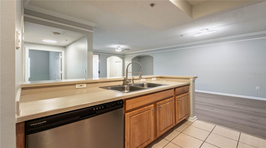 Orlando, Florida 32837, 1 Bedroom Bedrooms, ,1 Bathroombathrooms,Residential,For Sale,Wild Iris,0,Mfro6357912