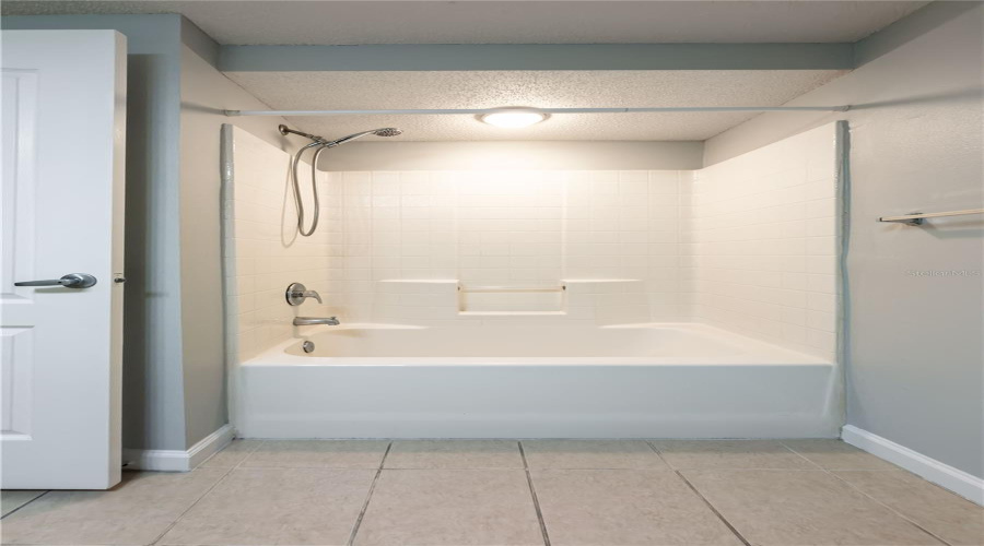 Orlando, Florida 32837, 1 Bedroom Bedrooms, ,1 Bathroombathrooms,Residential,For Sale,Wild Iris,0,Mfro6357912