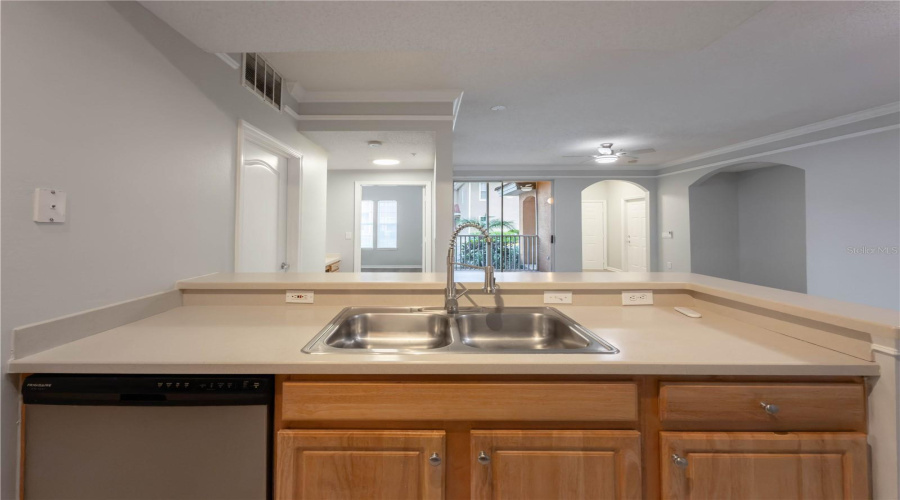 Orlando, Florida 32837, 1 Bedroom Bedrooms, ,1 Bathroombathrooms,Residential,For Sale,Wild Iris,0,Mfro6357912