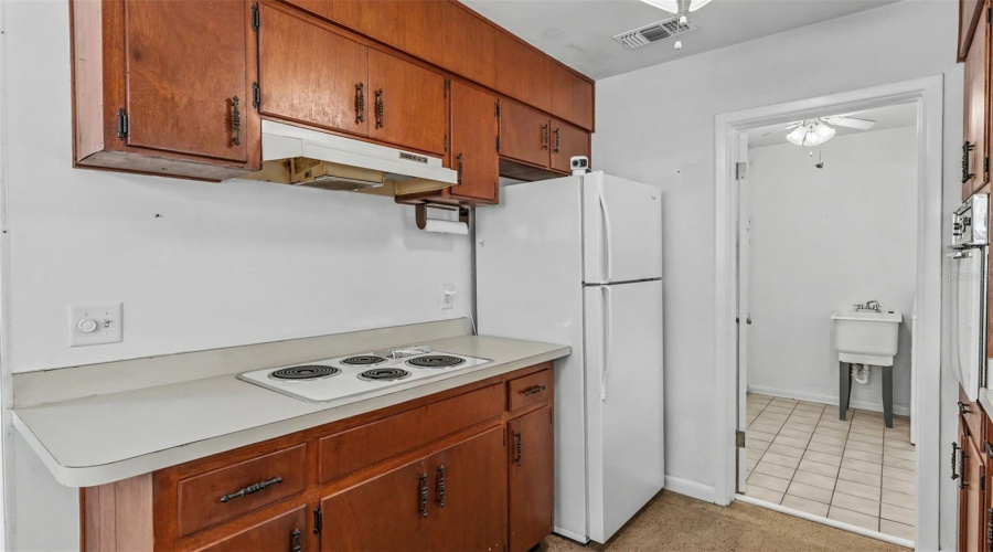 Winter Haven, Florida 33880, 3 Bedroom Bedrooms, ,1 Bathroombathrooms,Residential,For Sale,Roselawn,0,Mfrl4964561