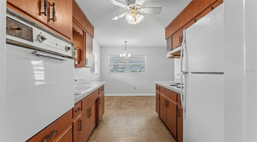 Winter Haven, Florida 33880, 3 Bedroom Bedrooms, ,1 Bathroombathrooms,Residential,For Sale,Roselawn,0,Mfrl4964561