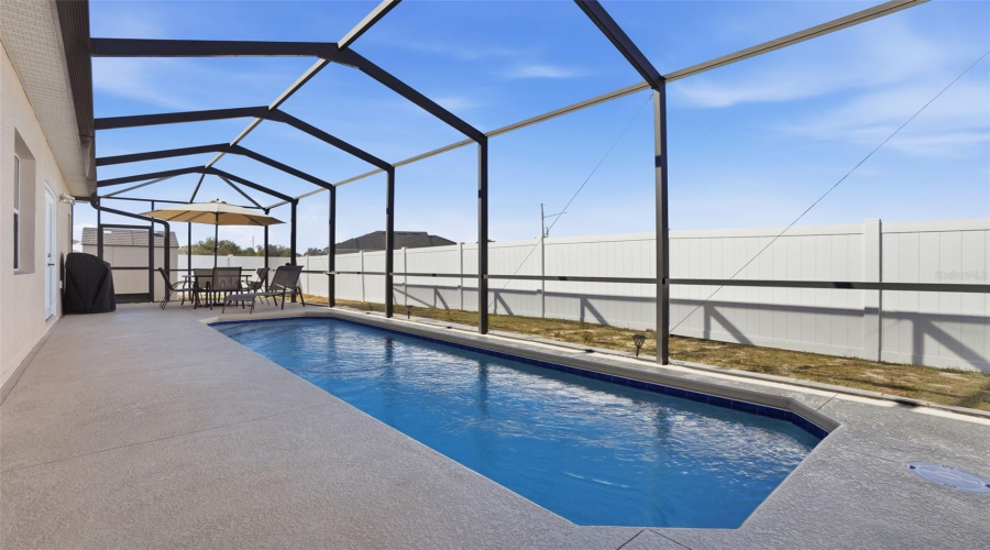 Kissimmee, Florida 34759, 3 Bedroom Bedrooms, ,2 Bathroombathrooms,Residential,For Sale,Cumberland,0,Mfro6384765