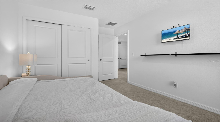 Bradenton, Florida 34211, 3 Bedroom Bedrooms, ,2 Bathroombathrooms,Residential,For Sale,Novara,0,Mfra4700625