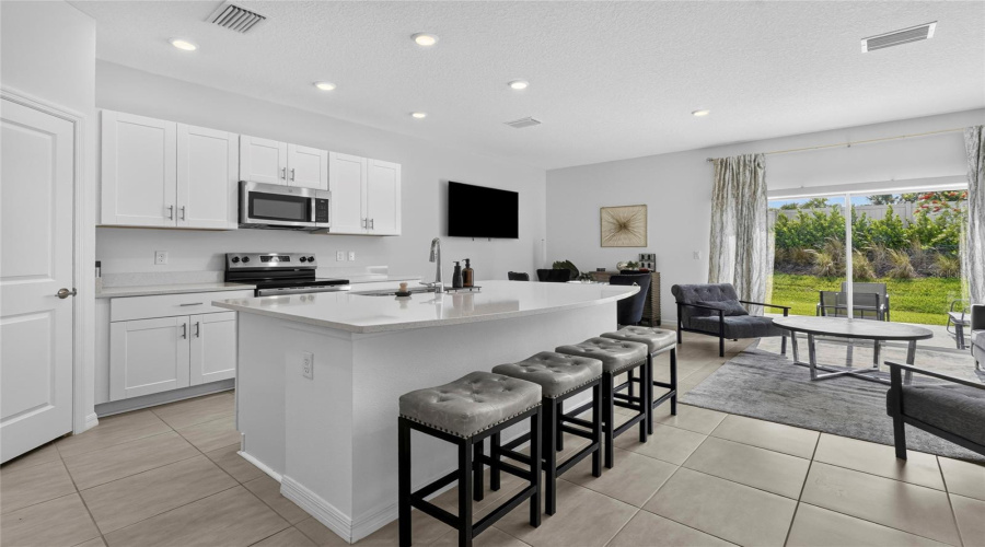 Bradenton, Florida 34211, 3 Bedroom Bedrooms, ,2 Bathroombathrooms,Residential,For Sale,Novara,0,Mfra4700625