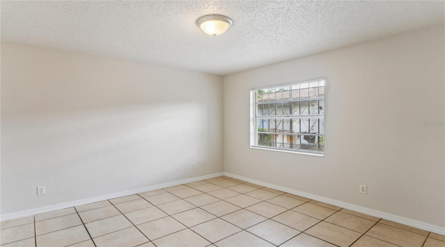 Tampa, Florida 33612, 4 Bedroom Bedrooms, ,2 Bathroombathrooms,Residential,For Sale,10Th,0,Mfrtb8536543