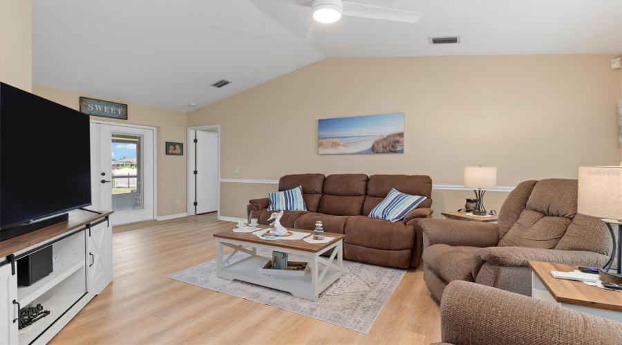 Punta Gorda, Florida 33983, 3 Bedroom Bedrooms, ,2 Bathroombathrooms,Residential,For Sale,Bolivar,0,Mfrc7527668