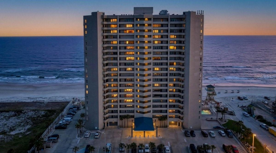 Daytona Beach, Florida 32118, 3 Bedroom Bedrooms, ,3 Bathroombathrooms,Residential,For Sale,Atlantic,0,Mfrns1087968