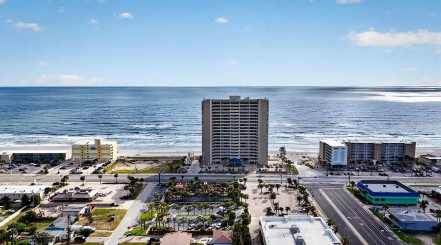 Daytona Beach, Florida 32118, 3 Bedroom Bedrooms, ,3 Bathroombathrooms,Residential,For Sale,Atlantic,0,Mfrns1087968