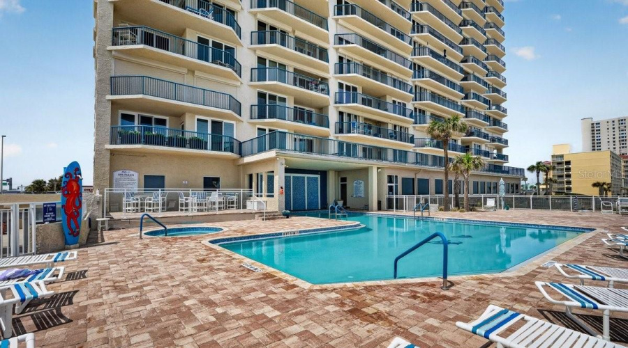 Daytona Beach, Florida 32118, 3 Bedroom Bedrooms, ,3 Bathroombathrooms,Residential,For Sale,Atlantic,0,Mfrns1087968