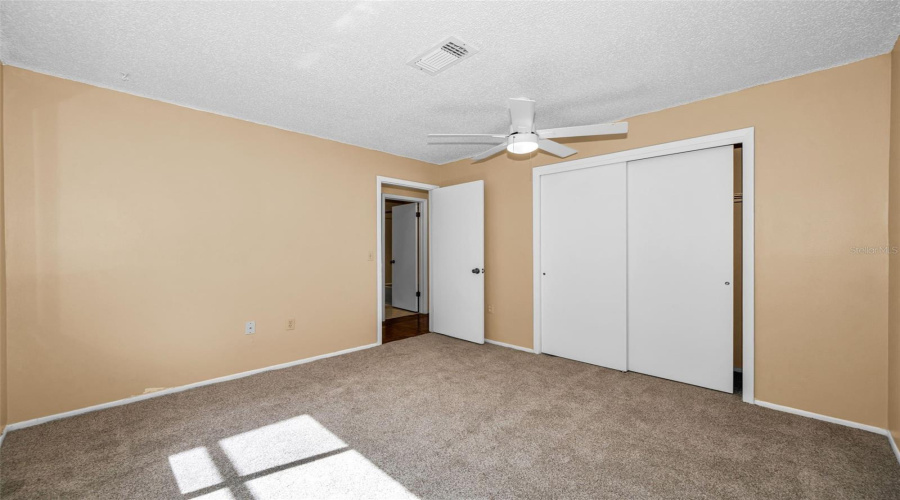 Bedrom 2