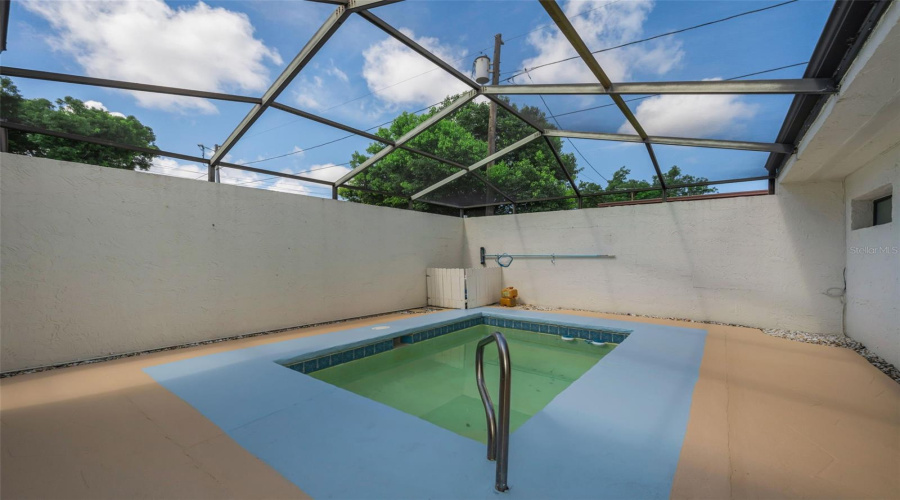 Private Pool Area