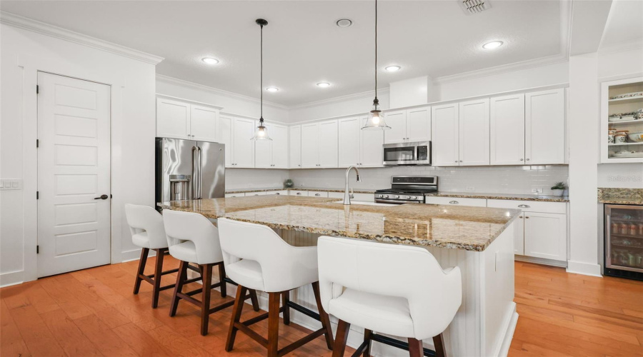 Winter Garden, Florida 34787, 4 Bedroom Bedrooms, ,3 Bathroombathrooms,Residential,For Sale,Easley,0,Mfro6412977