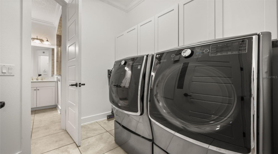 Winter Garden, Florida 34787, 4 Bedroom Bedrooms, ,3 Bathroombathrooms,Residential,For Sale,Easley,0,Mfro6412977