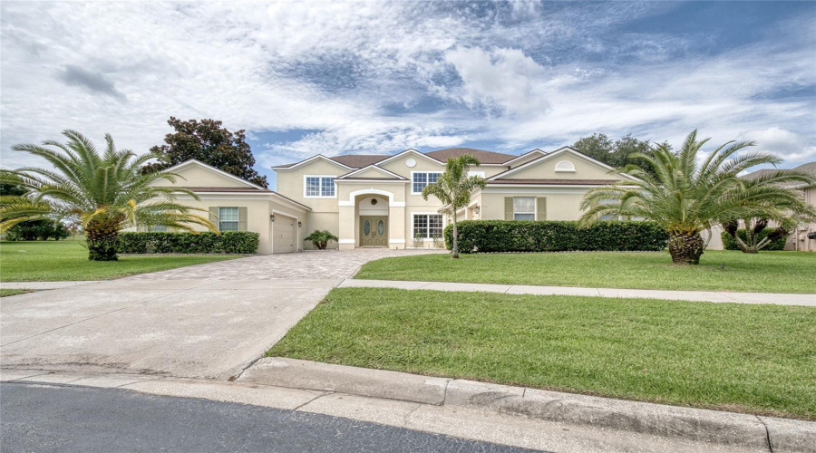 Clermont, Florida 34711, 5 Bedroom Bedrooms, ,4 Bathroombathrooms,Residential,For Sale,Majestic Isle,0,Mfro6424354