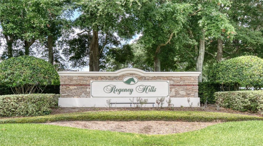 Regency Hills Entrance