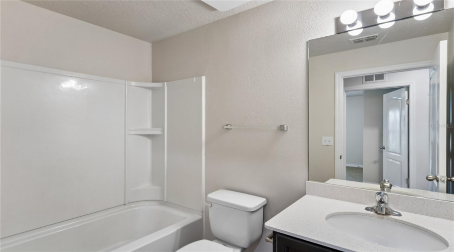 Lakeland, Florida 33805, 3 Bedroom Bedrooms, ,2 Bathroombathrooms,Residential,For Sale,Caspian,0,Mfrtb8536512