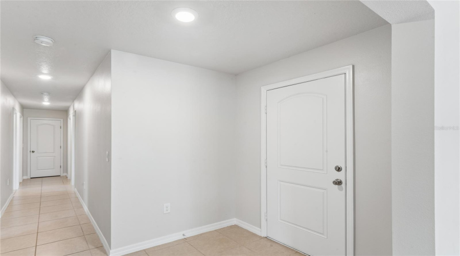 Lakeland, Florida 33805, 3 Bedroom Bedrooms, ,2 Bathroombathrooms,Residential,For Sale,Caspian,0,Mfrtb8536512