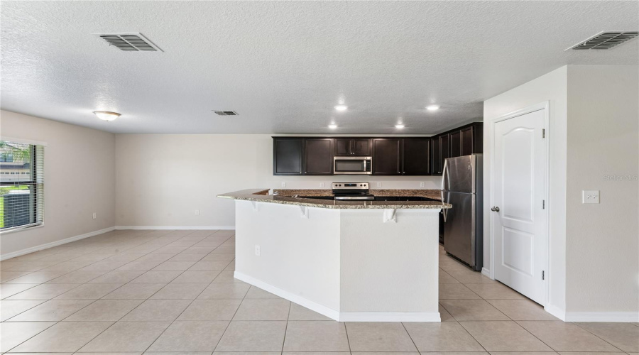 Lakeland, Florida 33805, 3 Bedroom Bedrooms, ,2 Bathroombathrooms,Residential,For Sale,Caspian,0,Mfrtb8536512