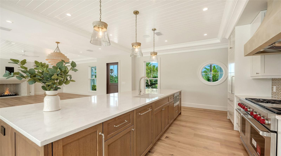 Longboat Key, Florida 34228, 4 Bedroom Bedrooms, ,4 Bathroombathrooms,Residential,For Sale,Old Compass,0,Mfra4699408