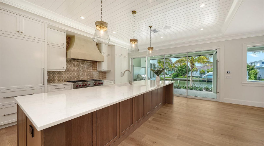 Longboat Key, Florida 34228, 4 Bedroom Bedrooms, ,4 Bathroombathrooms,Residential,For Sale,Old Compass,0,Mfra4699408