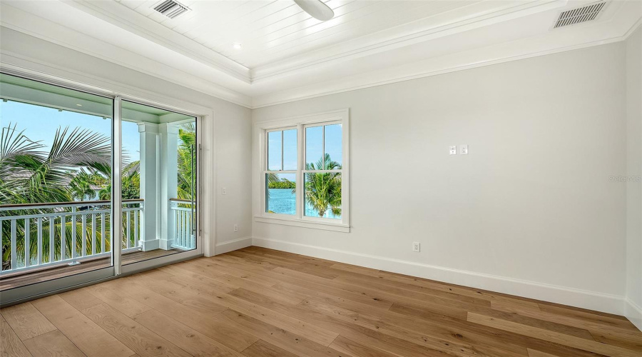 Longboat Key, Florida 34228, 4 Bedroom Bedrooms, ,4 Bathroombathrooms,Residential,For Sale,Old Compass,0,Mfra4699408
