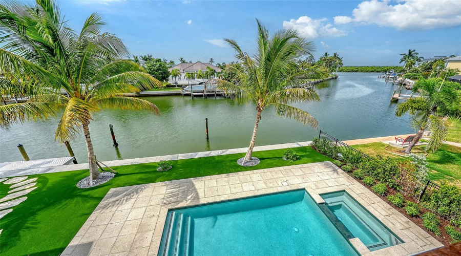Longboat Key, Florida 34228, 4 Bedroom Bedrooms, ,4 Bathroombathrooms,Residential,For Sale,Old Compass,0,Mfra4699408