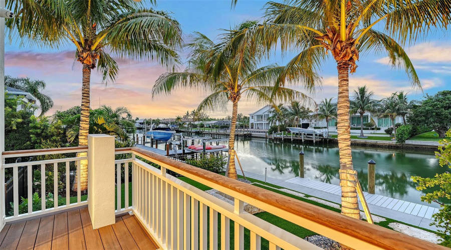 Longboat Key, Florida 34228, 4 Bedroom Bedrooms, ,4 Bathroombathrooms,Residential,For Sale,Old Compass,0,Mfra4699408
