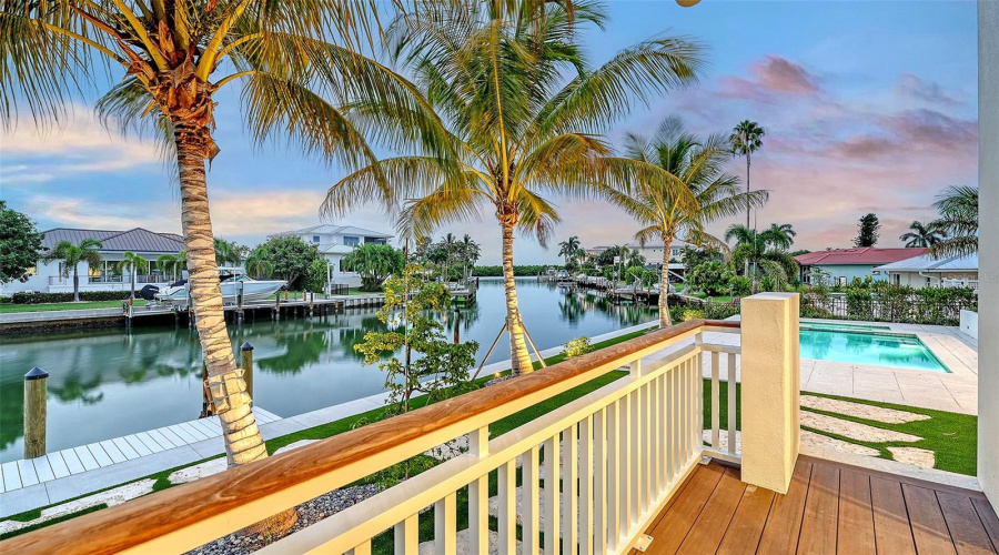 Longboat Key, Florida 34228, 4 Bedroom Bedrooms, ,4 Bathroombathrooms,Residential,For Sale,Old Compass,0,Mfra4699408