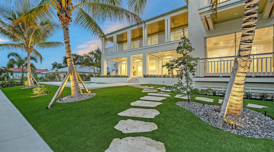 Longboat Key, Florida 34228, 4 Bedroom Bedrooms, ,4 Bathroombathrooms,Residential,For Sale,Old Compass,0,Mfra4699408