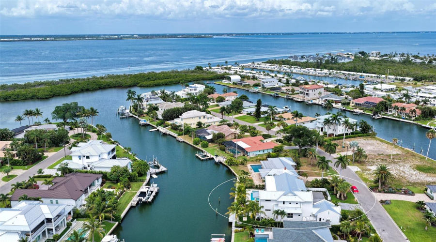Longboat Key, Florida 34228, 4 Bedroom Bedrooms, ,4 Bathroombathrooms,Residential,For Sale,Old Compass,0,Mfra4699408