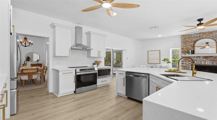 Sarasota, Florida 34231, 4 Bedroom Bedrooms, ,2 Bathroombathrooms,Residential,For Sale,Redbird,0,Mfra4696502