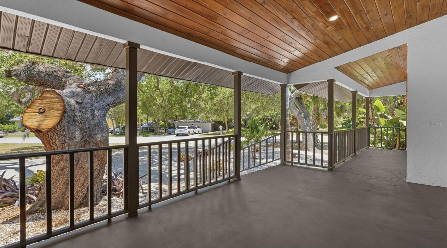 Sarasota, Florida 34231, 4 Bedroom Bedrooms, ,2 Bathroombathrooms,Residential,For Sale,Redbird,0,Mfra4696502