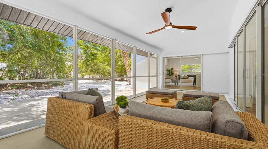 Sarasota, Florida 34231, 4 Bedroom Bedrooms, ,2 Bathroombathrooms,Residential,For Sale,Redbird,0,Mfra4696502