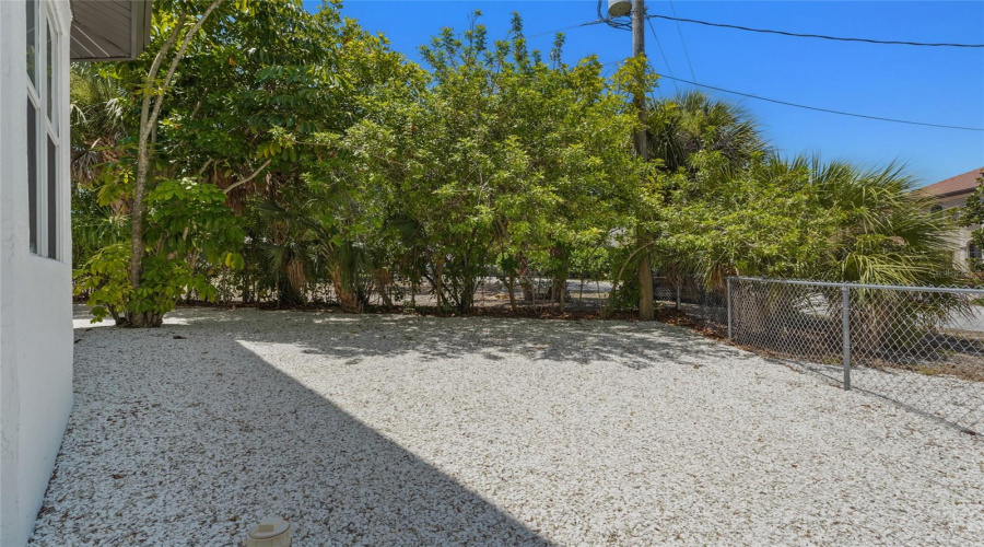 Sarasota, Florida 34231, 4 Bedroom Bedrooms, ,2 Bathroombathrooms,Residential,For Sale,Redbird,0,Mfra4696502