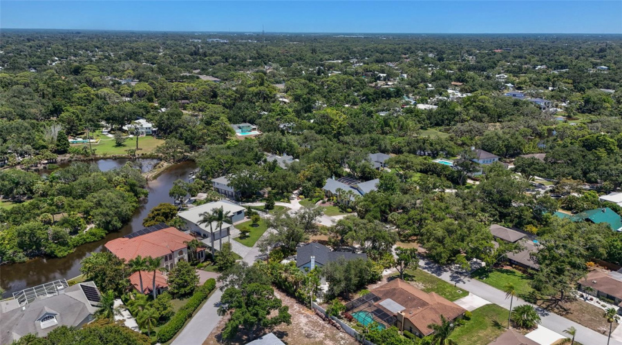 Sarasota, Florida 34231, 4 Bedroom Bedrooms, ,2 Bathroombathrooms,Residential,For Sale,Redbird,0,Mfra4696502