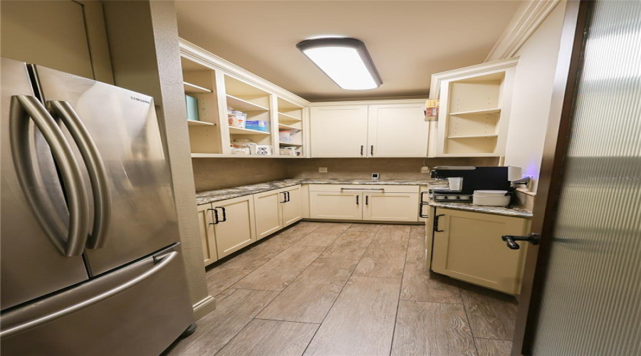 Butler'S Pantry