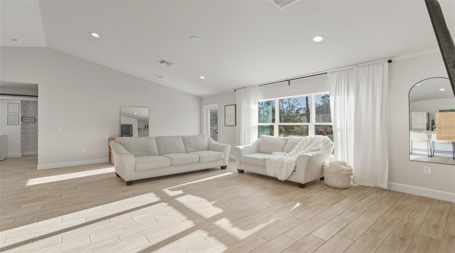 Port Charlotte, Florida 33953, 3 Bedroom Bedrooms, ,2 Bathroombathrooms,Residential,For Sale,Lotus,0,Mfrc7519987