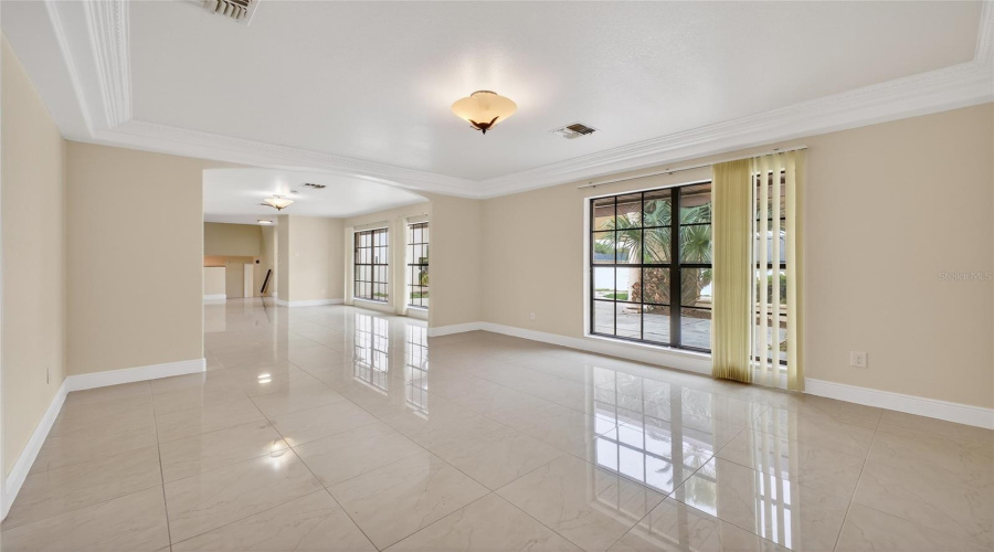 Poinciana, Florida 34759, 5 Bedroom Bedrooms, ,3 Bathroombathrooms,Residential,For Sale,Bar,0,Mfrl4959781