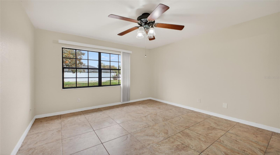 Poinciana, Florida 34759, 5 Bedroom Bedrooms, ,3 Bathroombathrooms,Residential,For Sale,Bar,0,Mfrl4959781