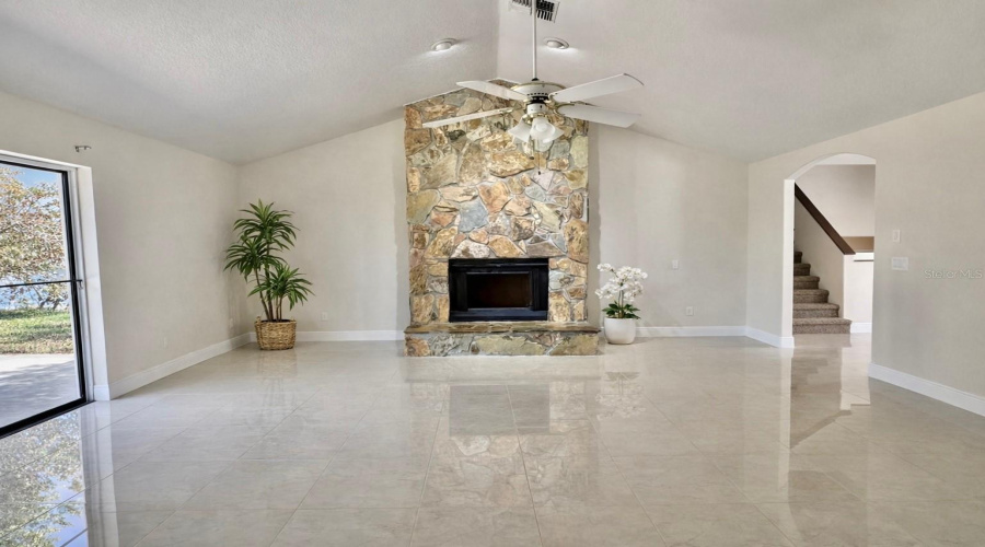 Poinciana, Florida 34759, 5 Bedroom Bedrooms, ,3 Bathroombathrooms,Residential,For Sale,Bar,0,Mfrl4959781