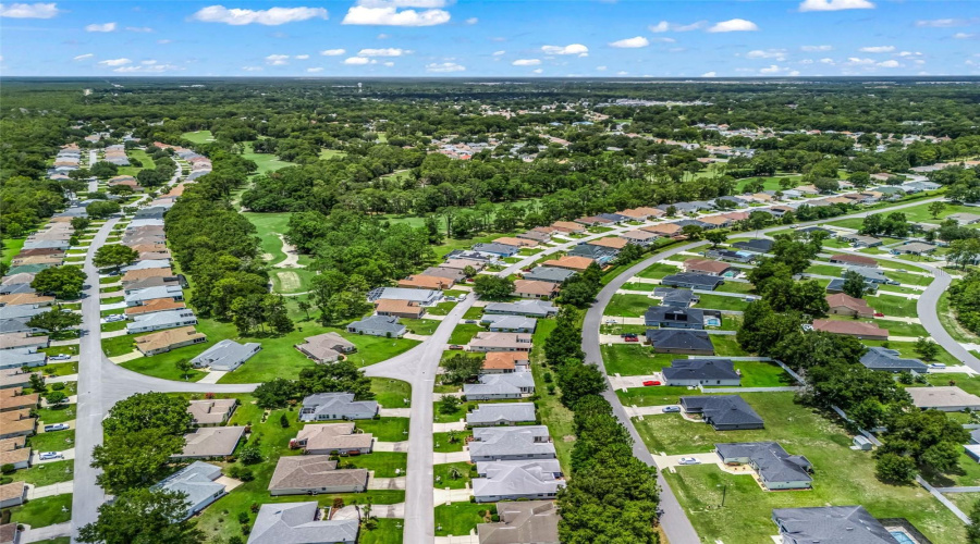 Ocala, Florida 34476, 3 Bedroom Bedrooms, ,2 Bathroombathrooms,Residential,For Sale,117Th Loop,0,Mfrg5113953