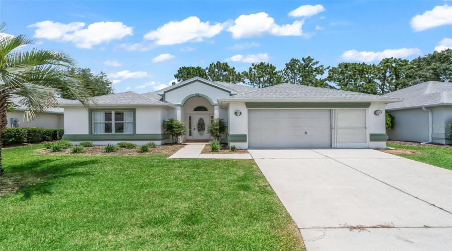 Ocala, Florida 34476, 3 Bedroom Bedrooms, ,2 Bathroombathrooms,Residential,For Sale,117Th Loop,0,Mfrg5113953