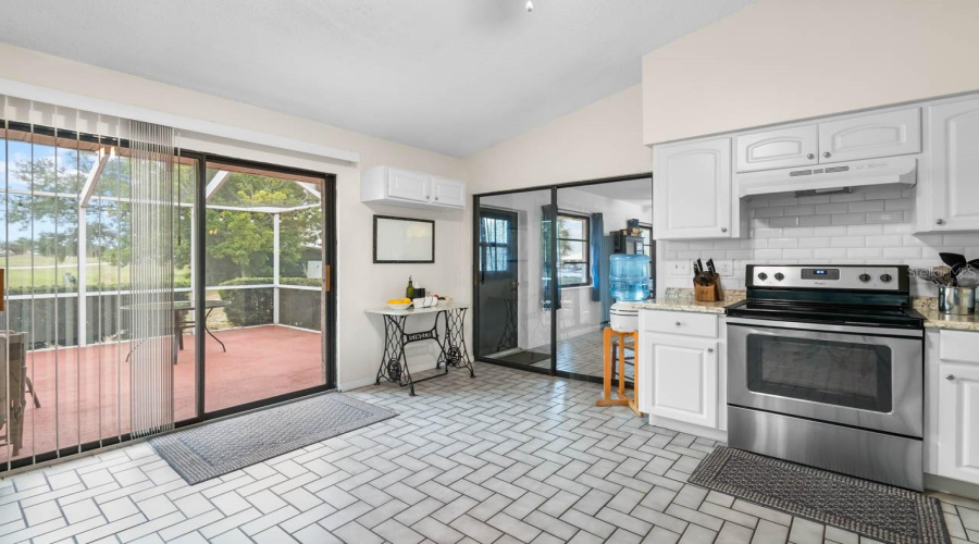 Sun City Center, Florida 33573, 2 Bedroom Bedrooms, ,2 Bathroombathrooms,Residential,For Sale,Westmont,0,Mfrtb8507598