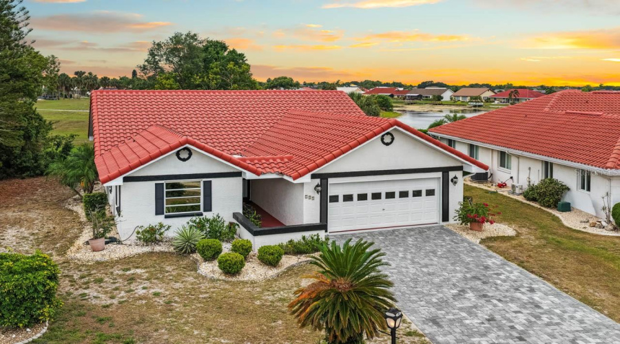 Sun City Center, Florida 33573, 2 Bedroom Bedrooms, ,2 Bathroombathrooms,Residential,For Sale,Westmont,0,Mfrtb8507598