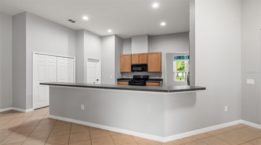 Clermont, Florida 34711, 4 Bedroom Bedrooms, ,3 Bathroombathrooms,Residential,For Sale,Powderhorn Place,0,Mfro6436565